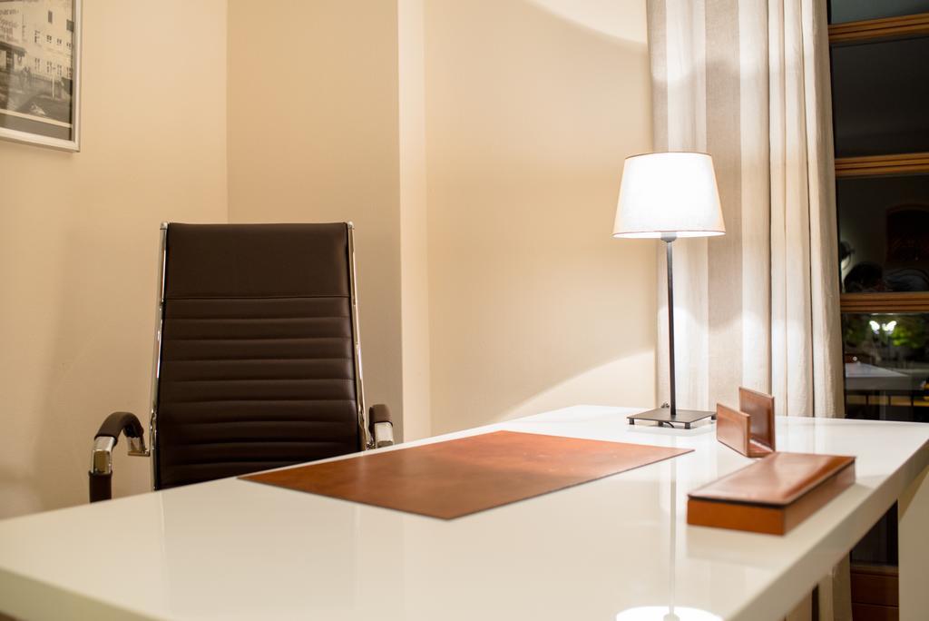 Boardinghouse Pfarrkirchen Hotel ภายนอก รูปภาพ
