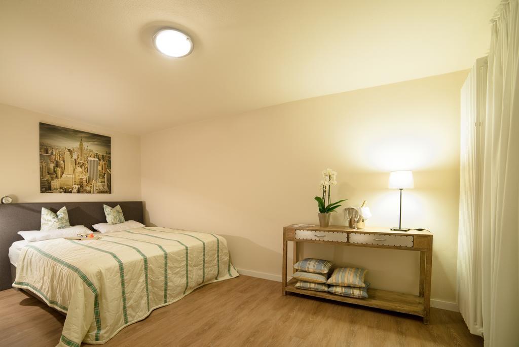Boardinghouse Pfarrkirchen Hotel ภายนอก รูปภาพ